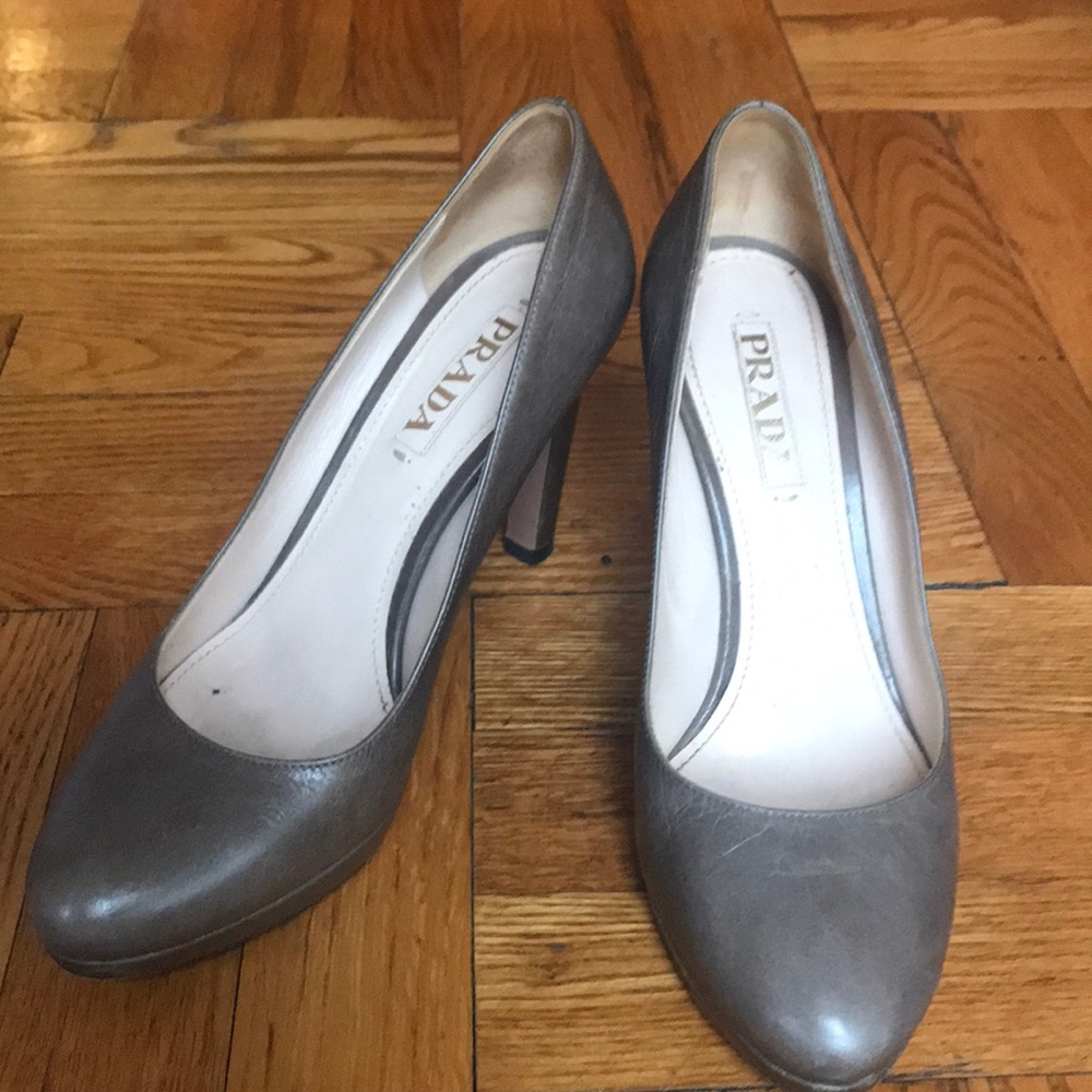 Prada platform pumps size 38